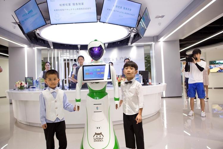 远传技术“小远家族”再添新秀 深度技术服务引领智慧交互新纪元